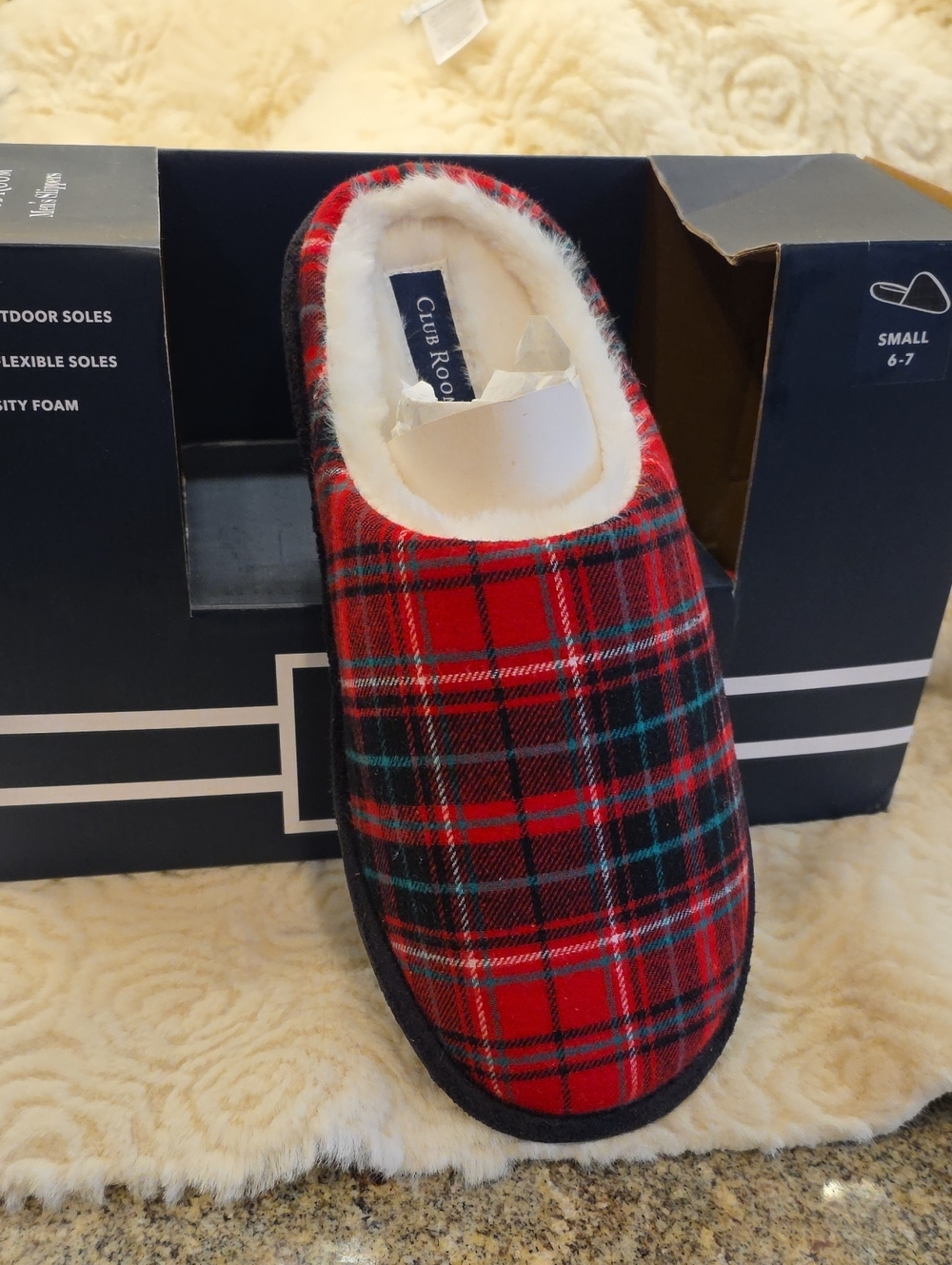 Club Room Plaid Slippers Red & Black Small 6-7 Like New In Box